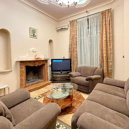 Апартаменти Great One Bed Right Near Opera House Київ Екстер'єр фото