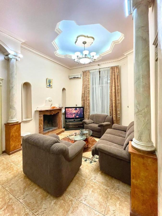 Апартаменти Great One Bed Right Near Opera House Київ Екстер'єр фото